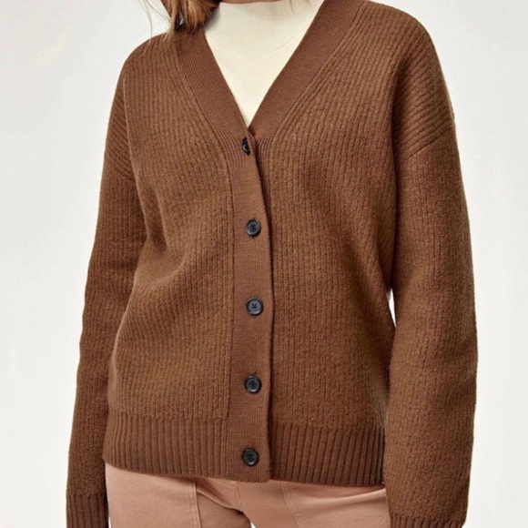 Aritzia Wilfred Free 100% Merino Wool Cardigan - Picture 1 of 10